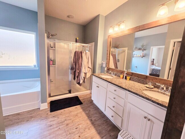 Building Photo - 103 Redfish Way