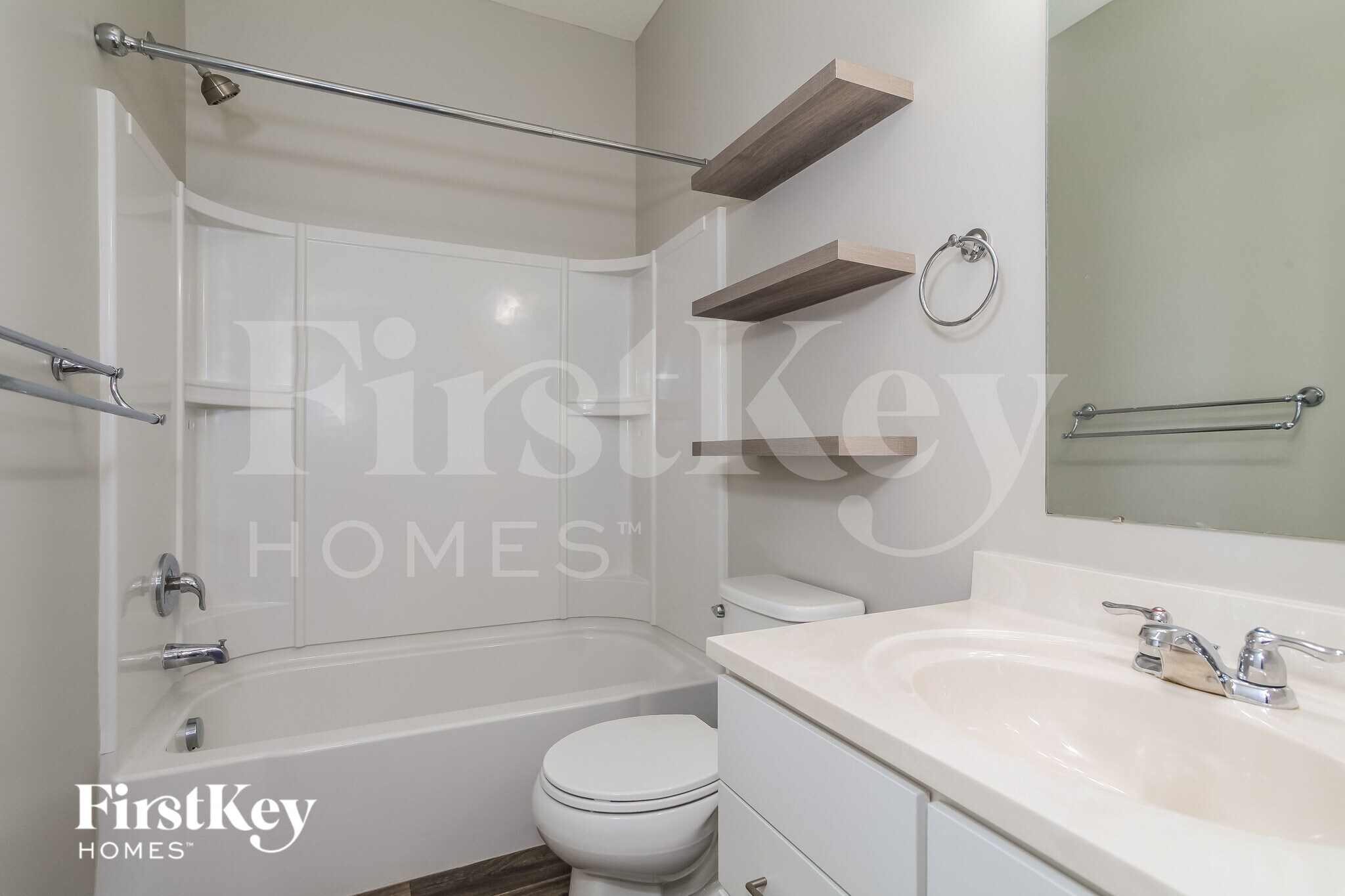 Building Photo - 3962 Snowcreek Dr