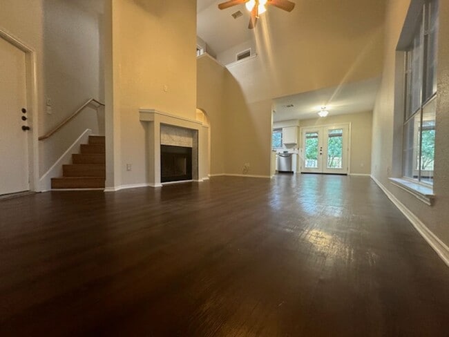Building Photo - Updated Austin's Colony 4 bedroom 2.5 bath...