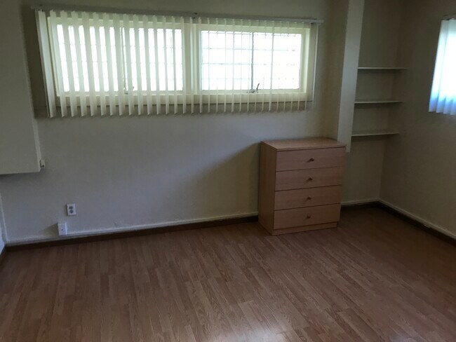 Building Photo - 2508 Hillegass Ave