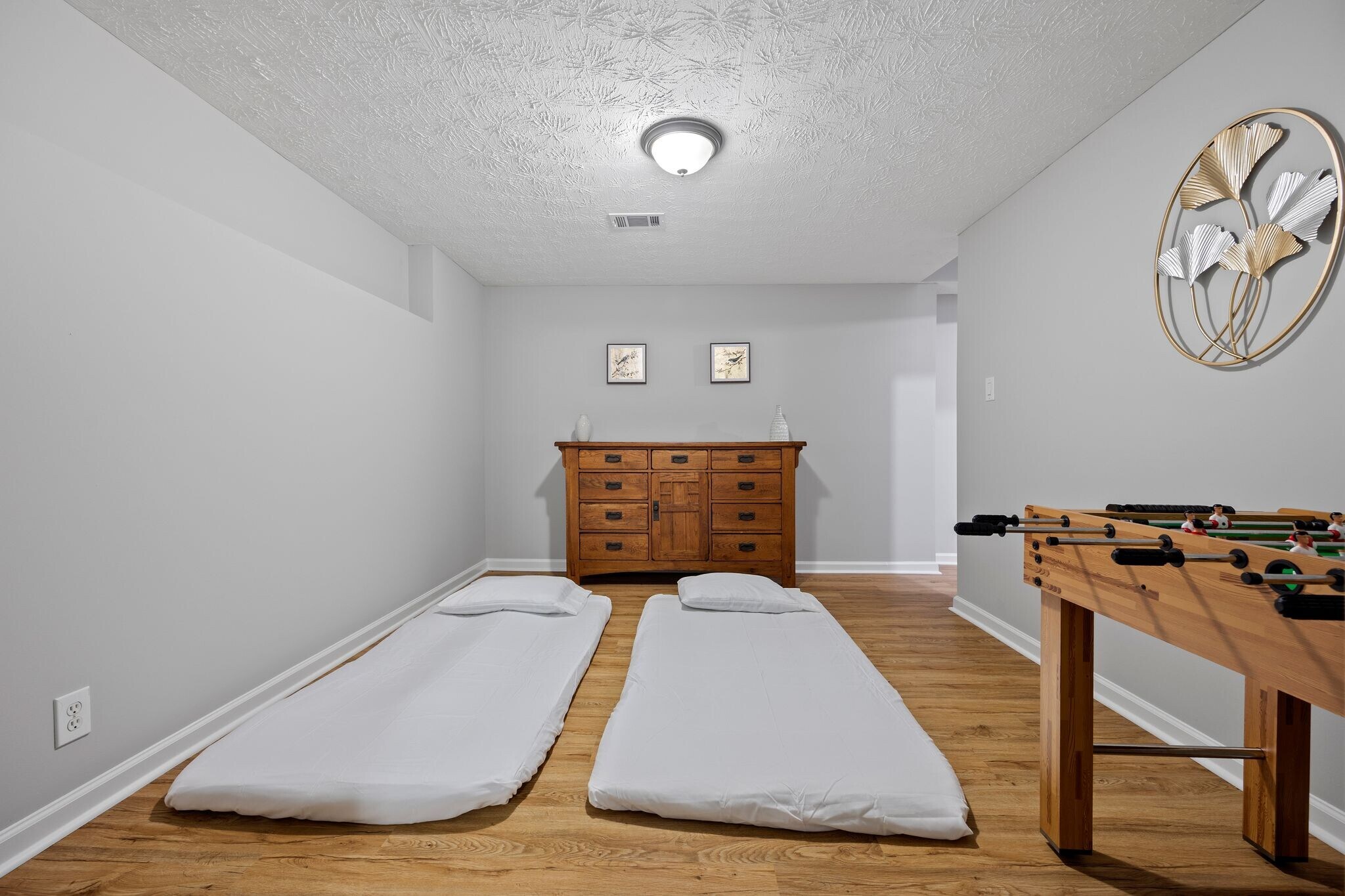 Building Photo - 350 Saddle Bridge Dr