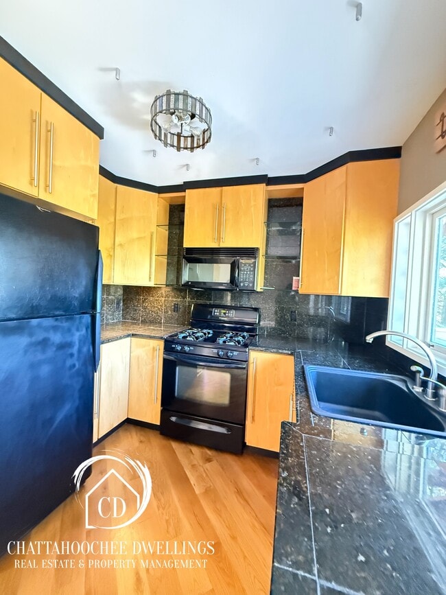 Building Photo - 201 Bonnie Dr