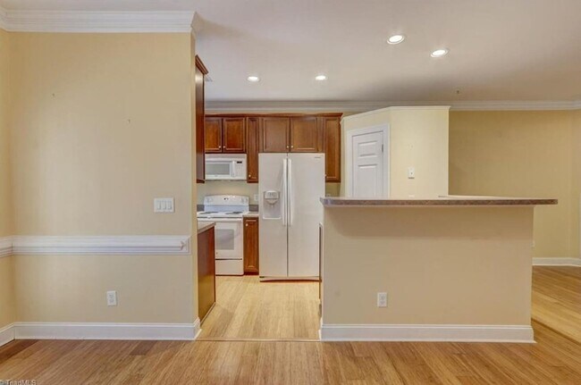 Building Photo - Beautiful 2 BED/ 2.5 BATH Townhome at Piedmont Trace coming this JULY 2026!!!