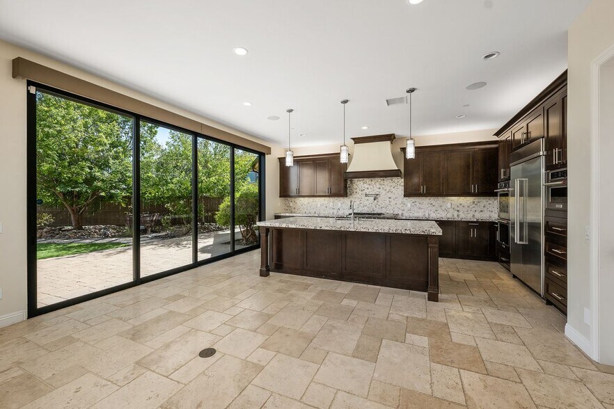 Building Photo - 15899 Wadsworth Pl