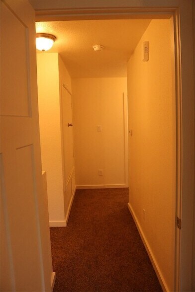 Building Photo - 10535 Mills Rd