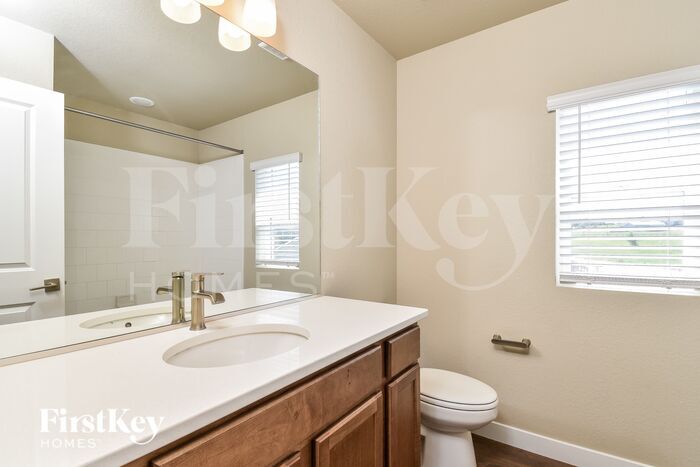 Building Photo - 10178 Luneth Dr