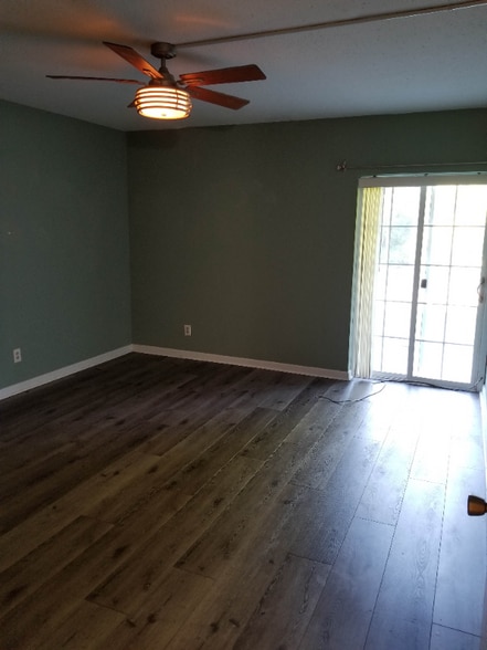 Building Photo - 5709 Lyons View Pike