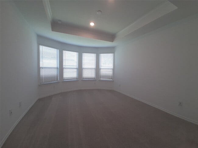 Building Photo - 16026 Tangled Vine Ln
