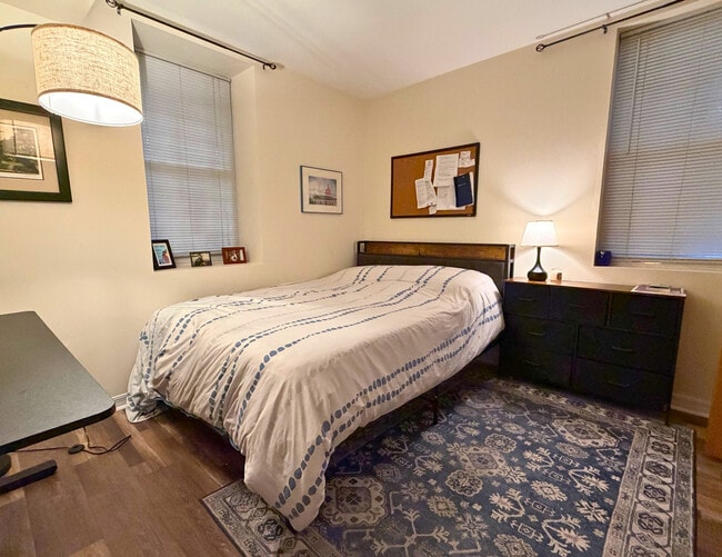 Building Photo - 3451 N Halsted St