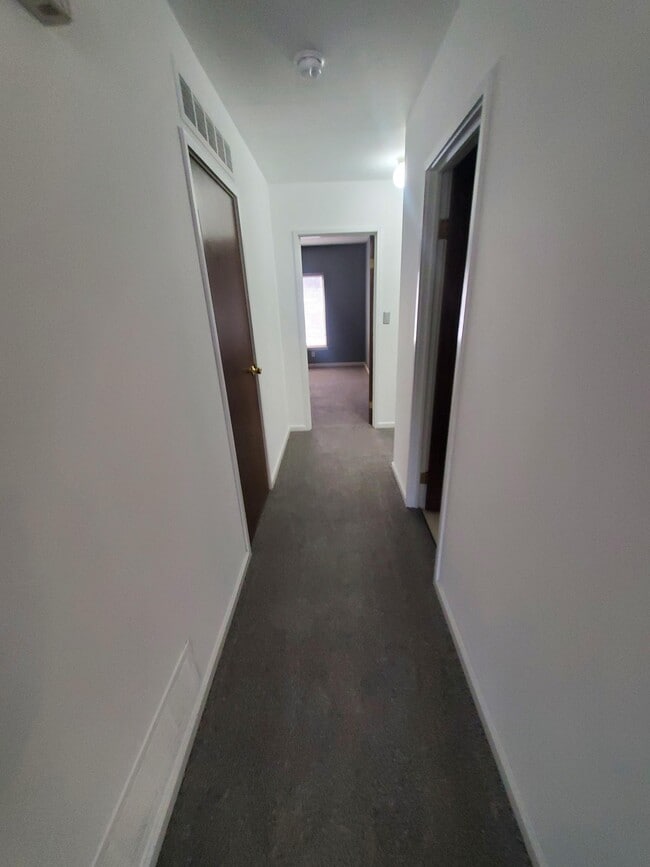 Building Photo - 48 Muirfield Dr