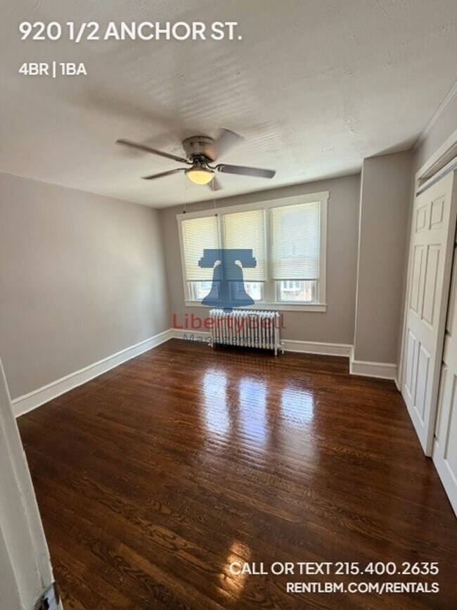 Building Photo - 920 1/2 Anchor Street