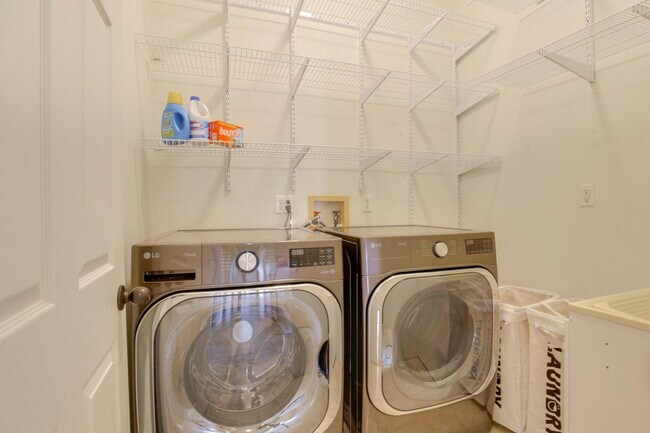 Building Photo - 14997 McGarger Rd