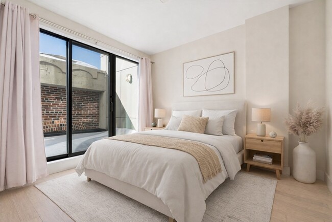 Building Photo - 121 Portland St