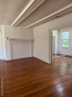Building Photo - 7 Tamarack Hill Dr