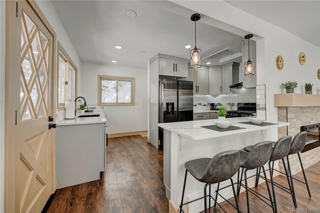 Building Photo - GORGEOUS HOME IN COAL CREEK CANYON ON 4.85 ACRES! RENT, BUY, OR RENT TO OWN!