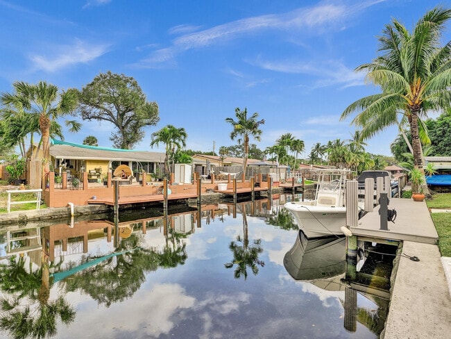 Building Photo - 937 SW 17th St