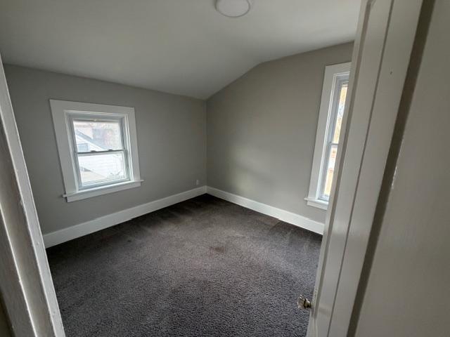 Building Photo - 338 W 10th St