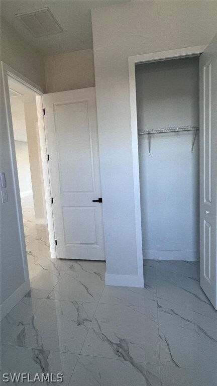 Building Photo - 1009-1011 NE 15th Ln