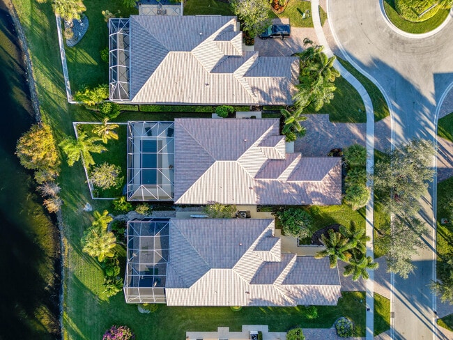 Building Photo - 8217 Xanthus Ln