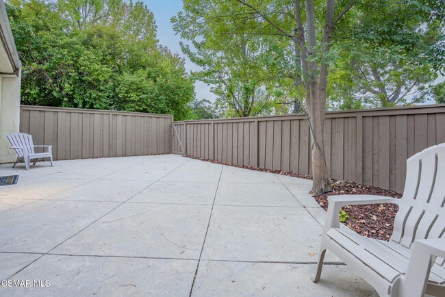 Building Photo - 673 Woodlawn Dr