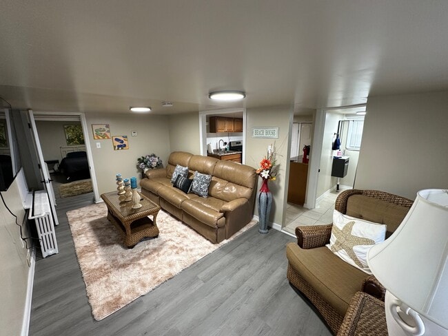 Building Photo - 124 N Portland Ave