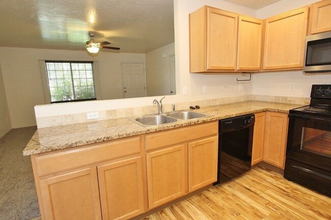 Building Photo - Single-Level Home in Meridian