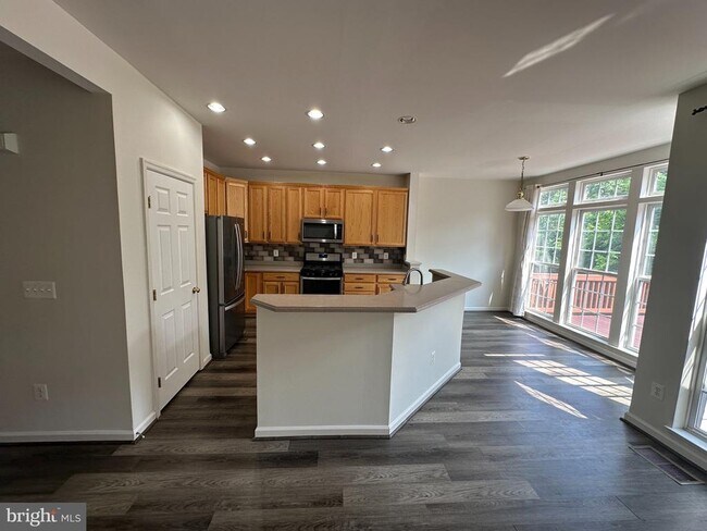 Building Photo - 43395 Allisons Ridge Terrace