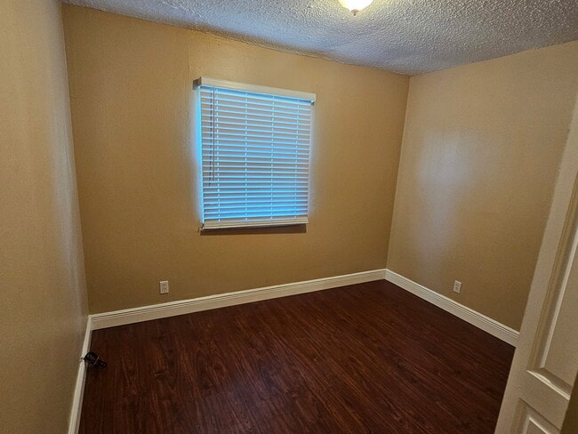 Building Photo - 641 SW 83rd Ave