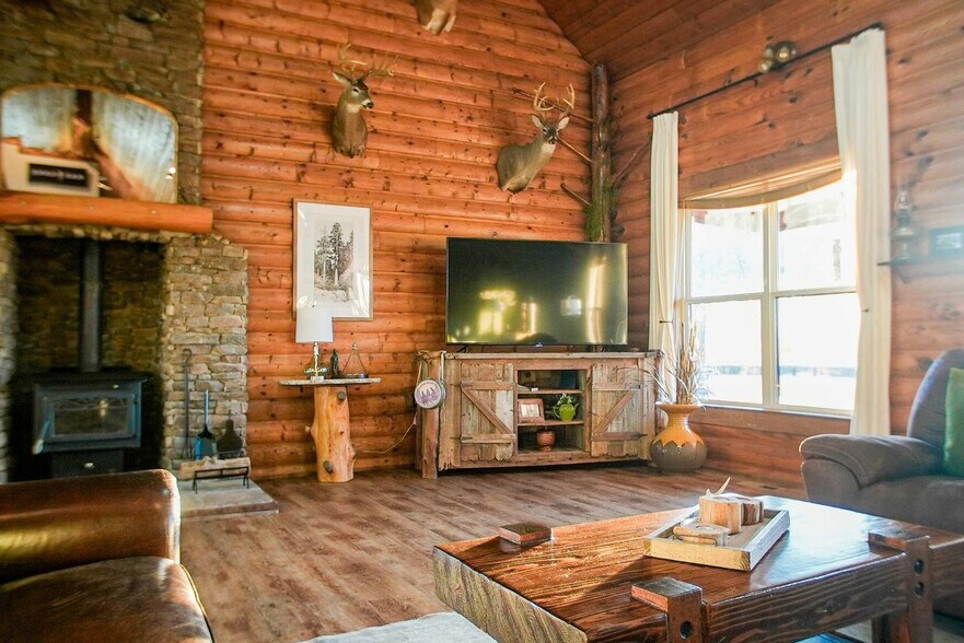 Building Photo - 3269 Dead Horse Mountain Rd