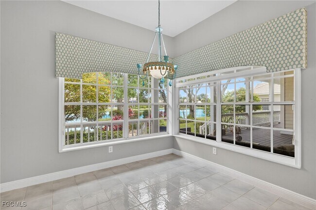 Building Photo - 11592 Timberline Cir