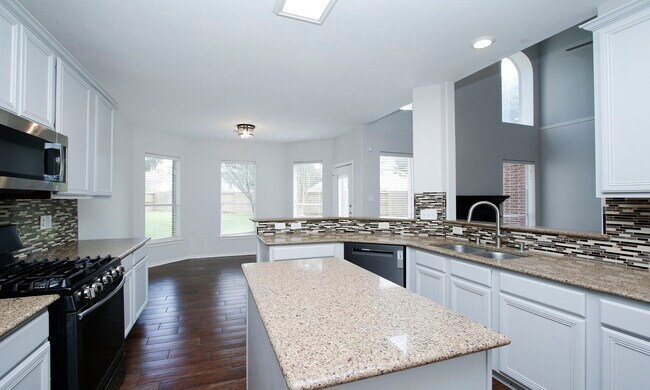 Building Photo - 10314 Cliff Haven Ct