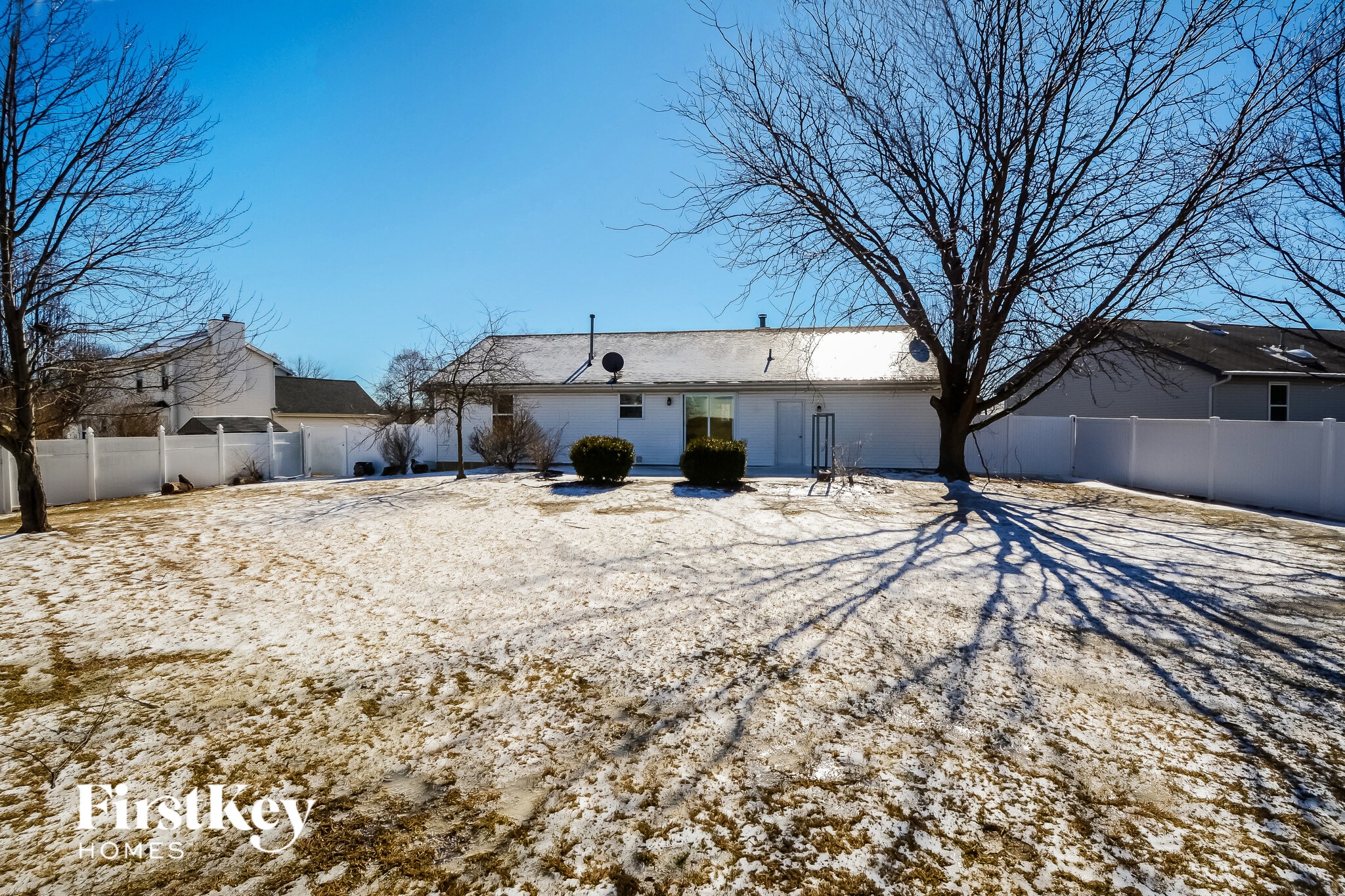 Building Photo - 641 Autumn Oaks Dr