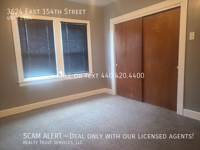 Building Photo - 3624 E 154th St