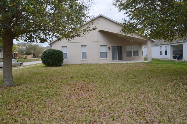 Building Photo - Nice 3/2 Home in the Enclave at Moss Park ...