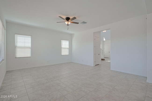Building Photo - 7671 W Smoketree Dr