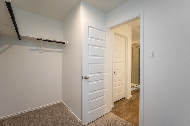 Building Photo - 3726 Lanercost Ln