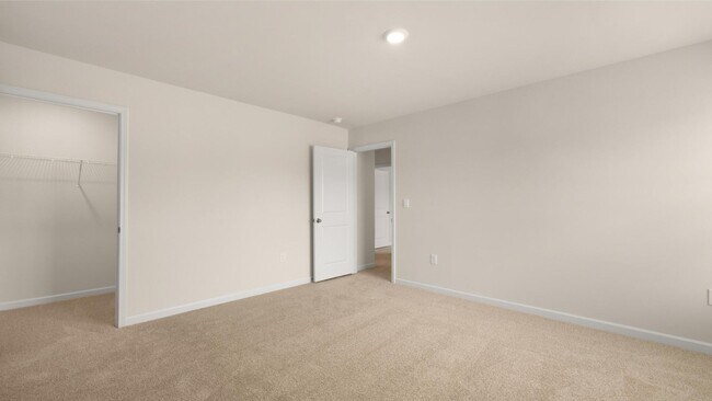 Building Photo - 4 Bedroom 2.5 Bath in Grovetown