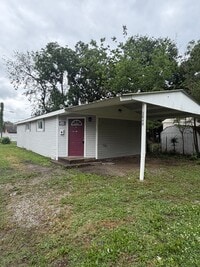 Building Photo - 2 Bedroom 1 Bath Home for Rent