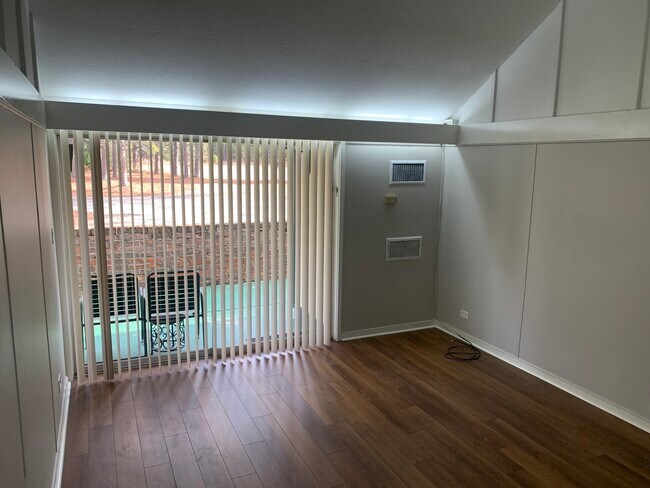 Primary Photo - 130 Fairway Ave