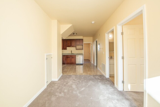 Building Photo - 144-146 Anza