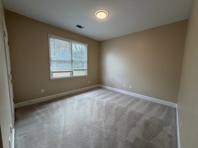 Building Photo - 3070 Intrepid Wake