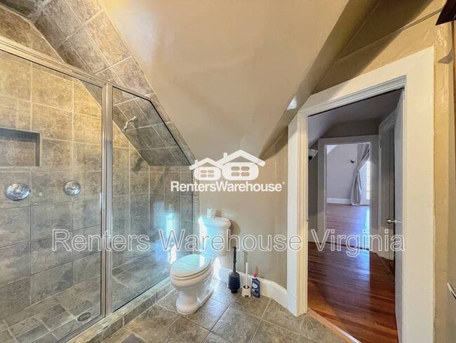 Building Photo - 1111 Colley Ave