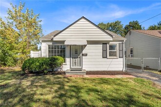 Building Photo - 12010 Milligan Ave