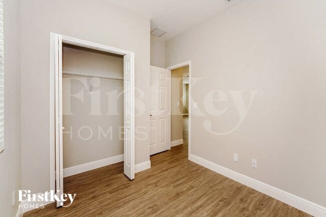 Building Photo - 3120 Halsey Ave SE