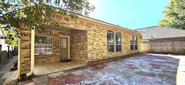 Building Photo - 13415 Highland Park Ct