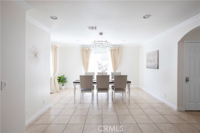 Building Photo - 3455 E Del Mar Blvd