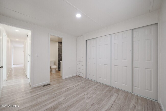 Building Photo - 6659 W Carol Ann Way