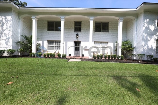 Building Photo - 5109 Abercorn St