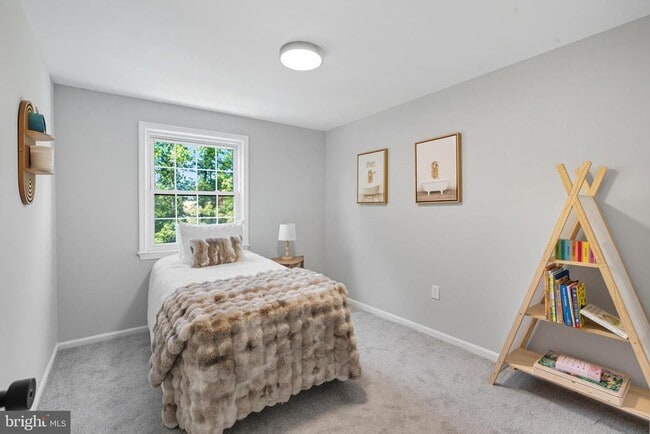 Building Photo - 1324 Potomac Heights Dr