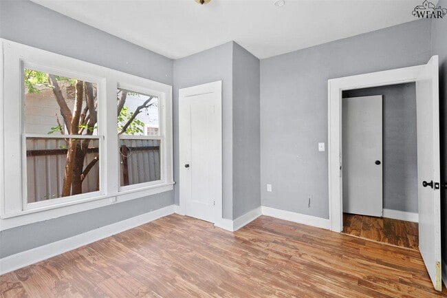 Building Photo - 2809 Kessler Ave